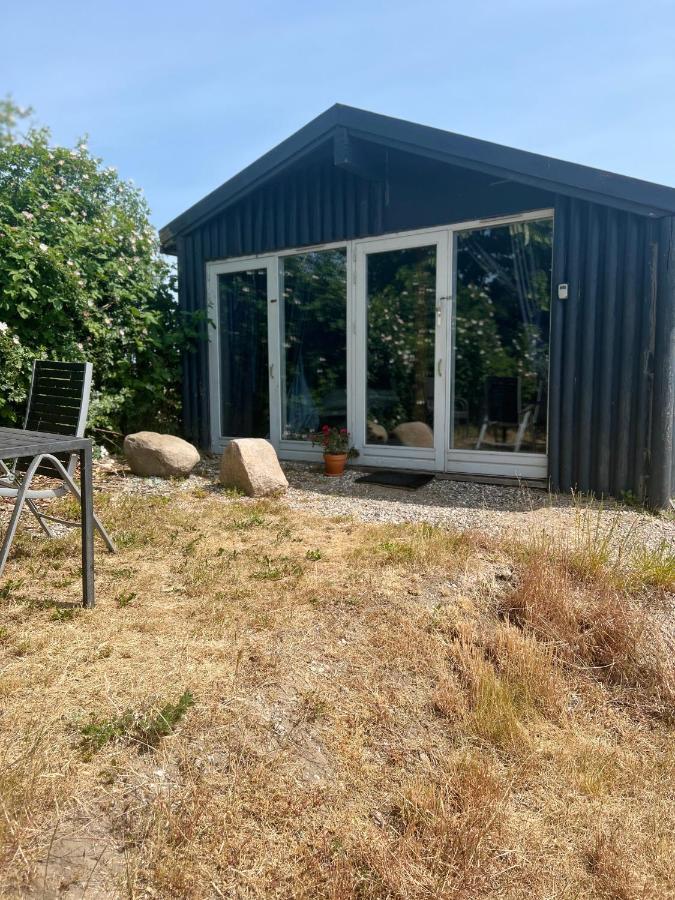 ホテルHytte I Forste Raekke Til Fjord Holbæk エクステリア 写真